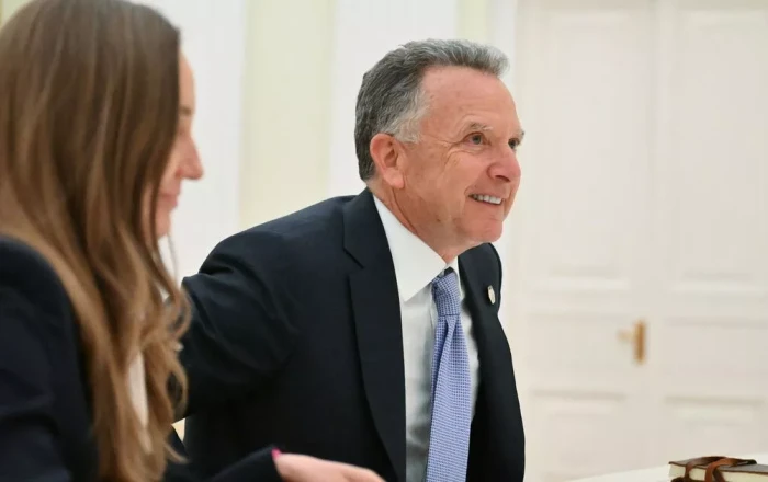 Trump's envoy expected in Russia ahead of Ukraine deadline