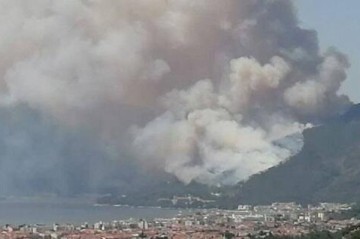 Two villages evacuated as fire spreads in Chanakkale province