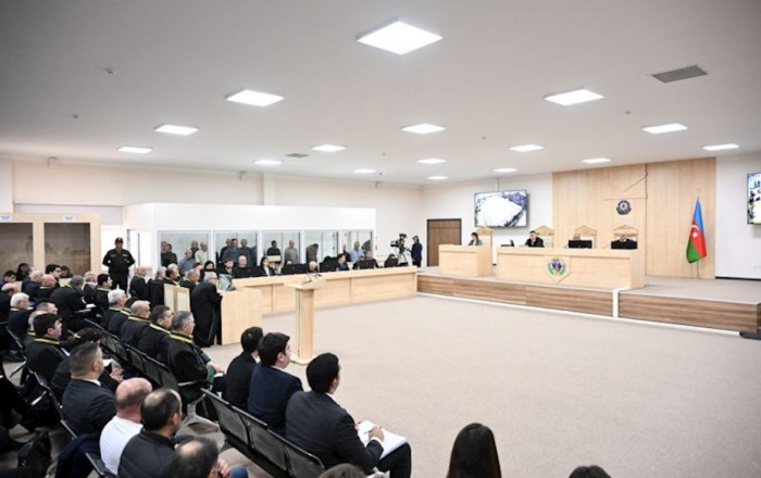 Mingəçeviri raket atəşinə tutması nəticəsində zərərçəkmişlər məhkəmədə ifadə veriblər
