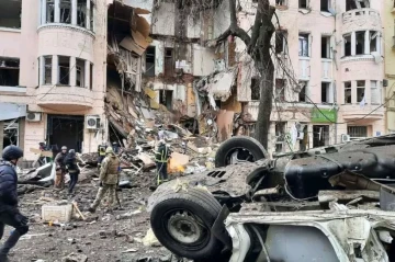 Azerbaijani national among victims of deadly Russian missile strike on Kyiv
