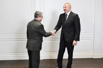 Azerbaijani president welcomes Turkish military chief in Shusha, marking deepening strategic ties