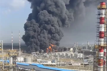 Reuters: Ukrainian strikes on Russian oil facilities could benefit US refiners