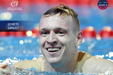Azerbaijani para swimmer Salei adds another medal to his collection in Singapore