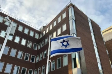 Man detained after attempting to set fire to Israeli embassy in The Hague