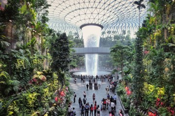 £25bn Heathrow expansion plan could mirror ‘world’s best airport’ in Singapore