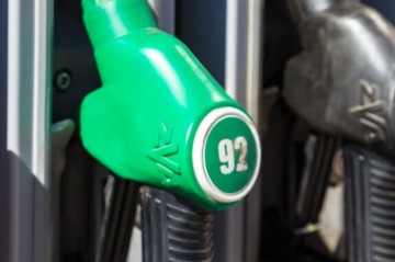 Азербайджан продал афганцам бензина на 1,6 миллиона