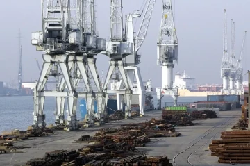 Media: Italian dockworkers threaten Israel cargo ban if Gaza flotilla blocked