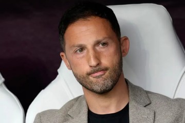 Fenerbahce aiming to hire Domenico Tedesco as Jose Mourinho’s replacement