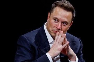 Elon Musk’s Starlink reports outages