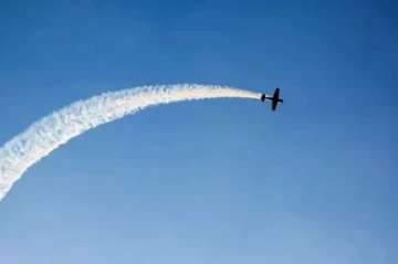 Tragedy at air show in Argentina: Two pilots killed while performing stunts
