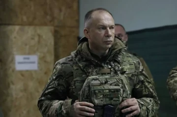 Military chief: Ukrainian forces counter Russian marine infantry