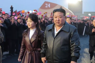 North Korean president brings daughter to China, fueling speculation of future leadership role