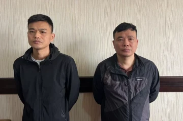 Azerbaijani police apprehend two foreigners for in-flight theft of money, valuables VIDEO