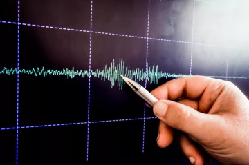 Earthquake strikes China, leaving nine injured, thousands displaced