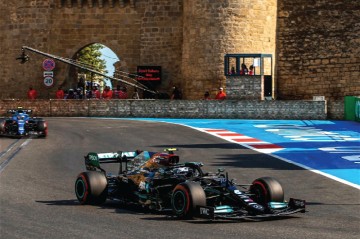 На Formula 1 Qatar Airways Гран-при Азербайджана стартовала третья сессия свободных заездов