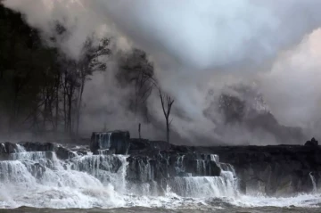 State of emergency declared in Hawaii ahead of Hurricane Kiko