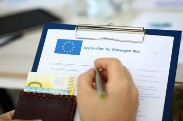 Germany pushes for stricter visa rules for Russian citizens
