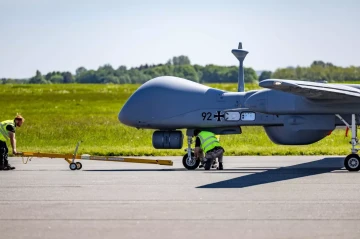 Germany to buy Israeli Heron drones despite Gaza tensions — Bloomberg In a deal worth roughly €1 billion
