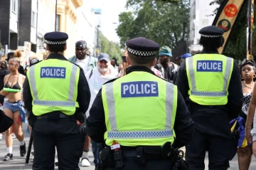 Safety crisis in London police spurs urgent calls for armed protection