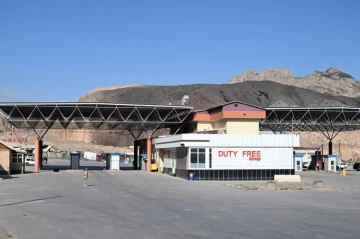 Kyrgyz-Chinese border checkpoints to temporarily close