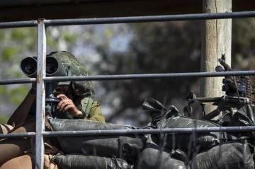 Israeli forces strike Hezbollah vehicles, three killed