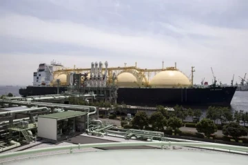 Spanish gas grid prepares for post-Russian LNG era, CEO says