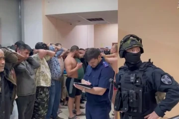 Over 370 migrants detained in Moscow during law enforcement raid