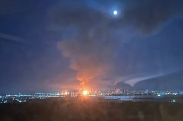 Украинцы остановили еще один российский нефтезавод