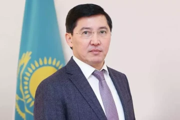 Kazakhstan, Azerbaijan sign 16 cooperation agreements at business forum in Astana