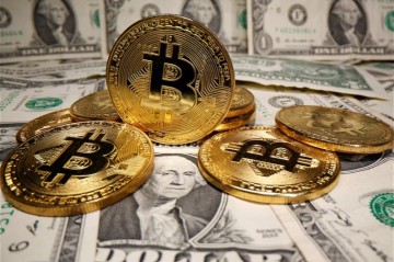 Deutsche Bank: К 2030 году центробанки будут делать ставку на биткоин и золото