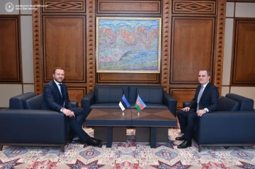 Azerbaijan, Estonia vow to deepen political, economic ties during Baku talks PHOTO