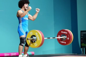 Islamic Games: Azerbaijani weightlifter wins seventh medal for national team Tenis players grab bronze / PHOTO