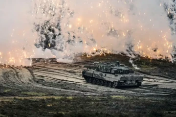 BI: German troops on border with Russia getting latest tanks