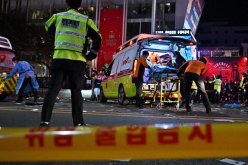 Truck crashes into market in South Korea, killing 2, injuring 18