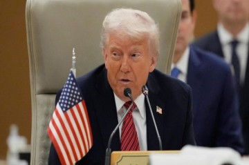 Трамп заявил, что Иран просит США о снятии санкций