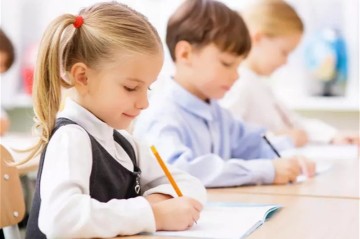 Свыше 47 000 заявлений поступило на электронный перевод учеников