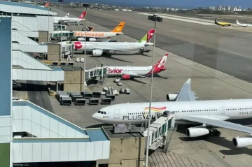 Bu ölkəyə uçuşlar kütləvi şəkildə ləğv edildi-Yeni müharibə ocağı yaranır?
