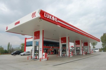 “Lukoil”də ancaq nağd ödəniş alınır -