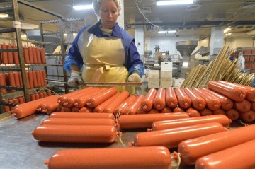Bu il ölkədə 26 min 240,8 ton kolbasa istehsal edilib