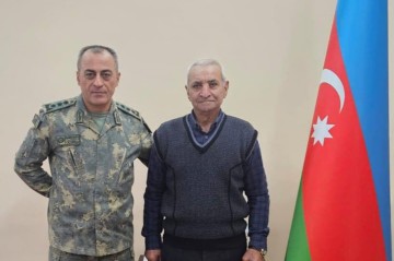 Hikmət Mirzəyev əfsanəvi kəşfiyyatçının atası ilə görüşdü - Foto