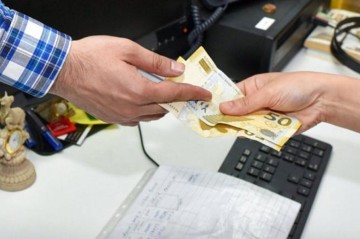 Vəfat edən şəxsin pensiya kapitalı vərəsəyə veriləcək? - AÇIQLAMA