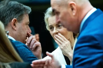 EU races to win Belgium’s support for plan to use frozen Russian assets for Ukraine