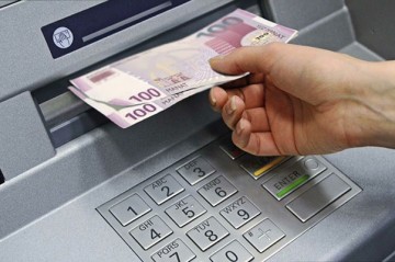 Baş nazirdən əmək pensiyaları ilə bağlı - Qərar