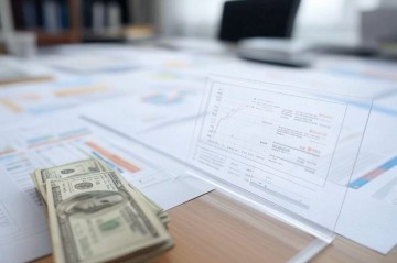 Iranian banks break new ground with surge in loan lending for 7M2025