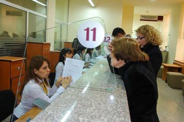 Ermənistan bankları rusiyalılara hesab açmaqdan imtina etdi -