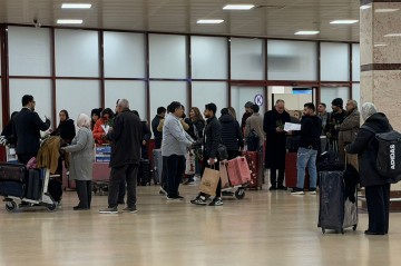 AZAL ilk dəfə Qahirədən Bakıya birbaşa uçuş həyata keçirdi -