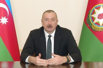 Prezidentdən Həmrəylik Günü və Yeni İllə bağlı paylaşım - Foto