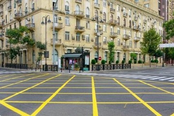 На загруженном перекрёстке нанесли "вафельницу"