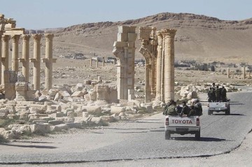 "Аль-Ихбария": в Сирии проводят операцию против ИГ в окрестностях Пальмиры