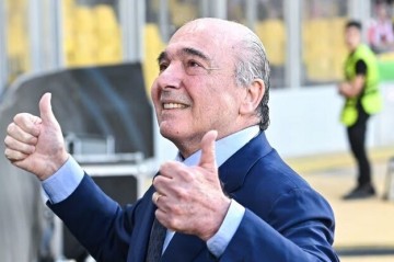 Fiorentina president Rocco Commisso dies at 76